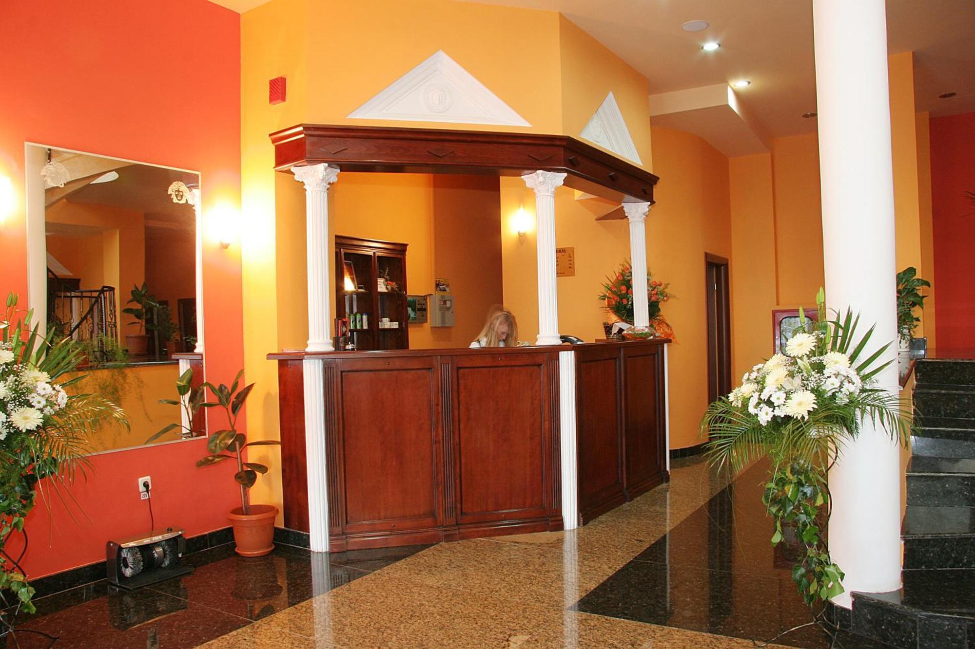 Hotel Coral Satu Mare Exteriér fotografie