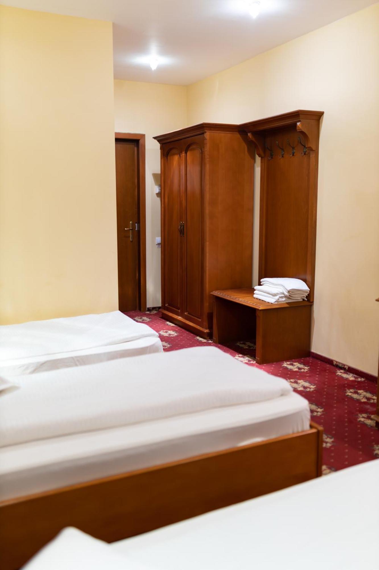 Hotel Coral Satu Mare Exteriér fotografie