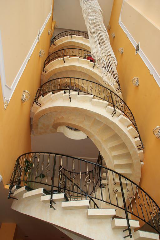 Hotel Coral Satu Mare Exteriér fotografie