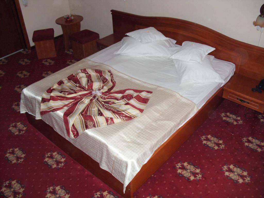 Hotel Coral Satu Mare Exteriér fotografie